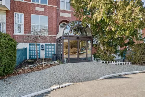 100 Parks St #25, Duxbury, MA 02332