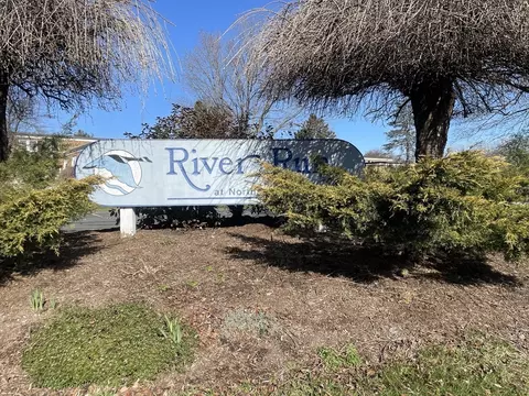 80 Damon Rd #3203, Northampton, MA 01060