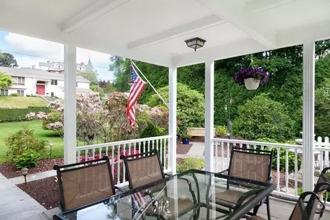 Exterior - 176 Underwood St, Fall River, MA 02720 photo 5 of 13