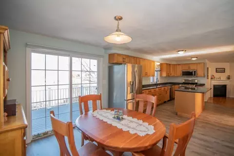 Dining - 20 Devonshire St, Lawrence, MA 01843 photo 1 of 4