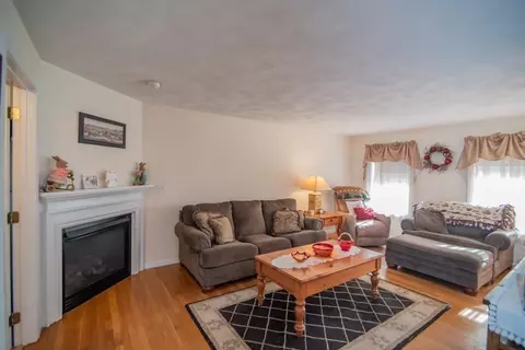 Living - 20 Devonshire St, Lawrence, MA 01843 photo 1 of 1