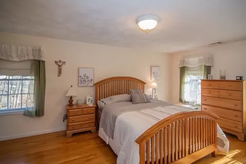 Bedroom - 20 Devonshire St, Lawrence, MA 01843 photo 2 of 5