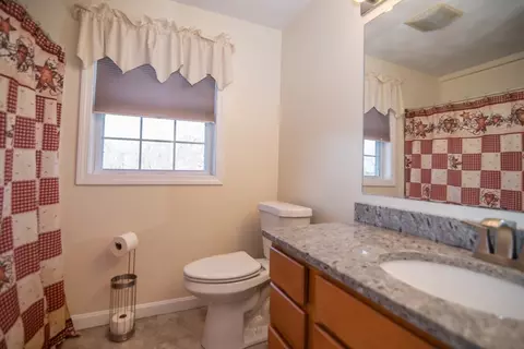 Bath - 20 Devonshire St, Lawrence, MA 01843 photo 2 of 2