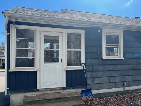 126 Colon St, Beverly, MA 01915 photo 28