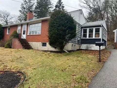 126 Colon St, Beverly, MA 01915 photo 3