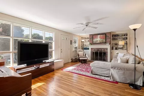 126 Colon St, Beverly, MA 01915 photo 7