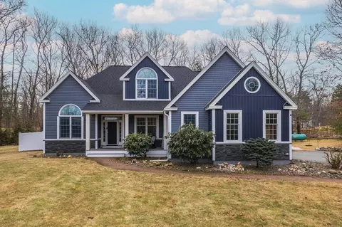 11 Pope, Atkinson, NH 03811
