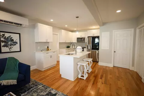4 E Burnside Ave, Lowell, MA 01850 photo 8