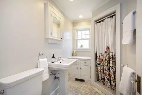 264 Clapp Rd, Scituate, MA 02066 photo 25