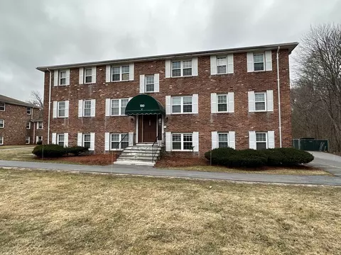 180 Tyngsboro Rd #5 C, Chelmsford, MA 01863