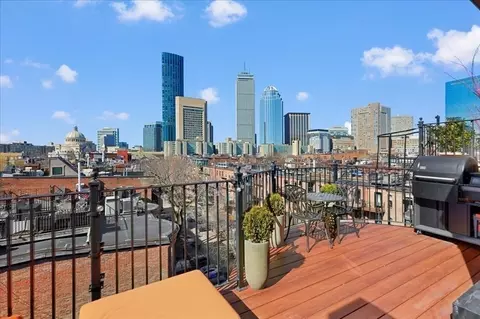 529 Columbus Ave #PH25, Boston, MA 02118