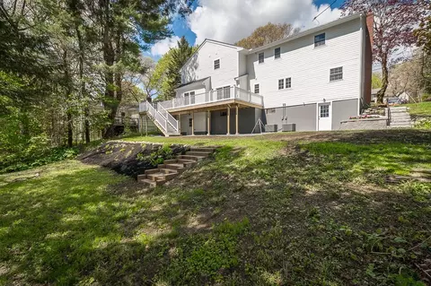 Exterior - 3 Juniper St, Ipswich, MA 01938 photo 5 of 6