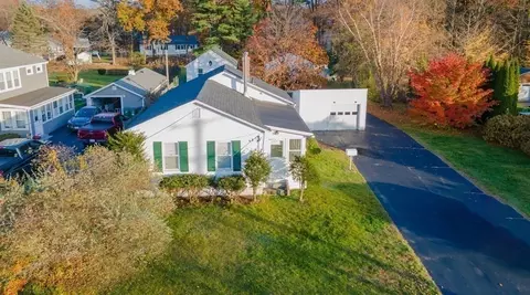 488 Shea St, Fitchburg, MA 01420