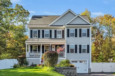 94 Mink Run Rd, Wilmington, MA 01887