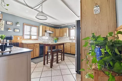 1051 Stafford Rd, Fall River, MA 02721 photo 12