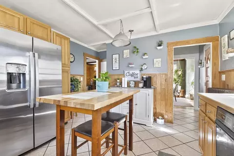 1051 Stafford Rd, Fall River, MA 02721 photo 8