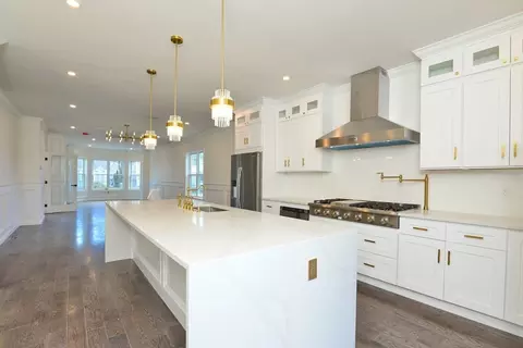 41 Alabama St, Boston, MA 02126