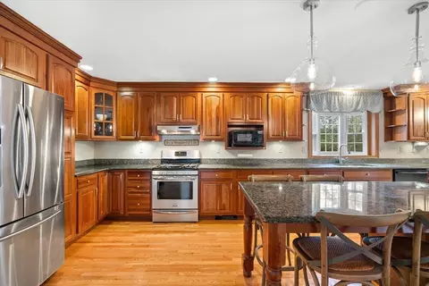 33 Glendale Rd, Sturbridge, MA 01518 photo 7