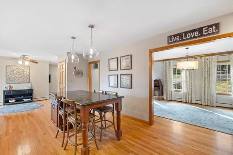 33 Glendale Rd, Sturbridge, MA 01518 photo 9