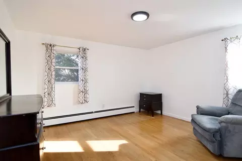 51 Emerson St, Springfield, MA 01118 photo 27