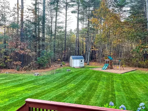 149 Pleasant St, Upton, MA 01568 photo 42