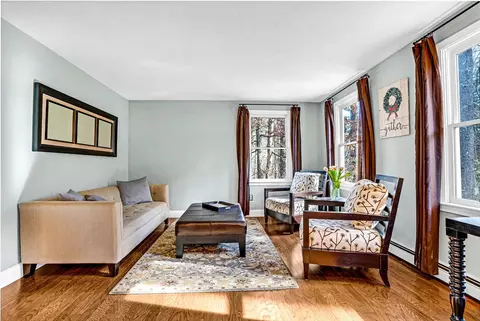 149 Pleasant St, Upton, MA 01568 photo 18