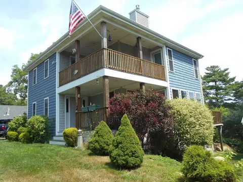 20 Marine Ave, Wareham, MA 02576