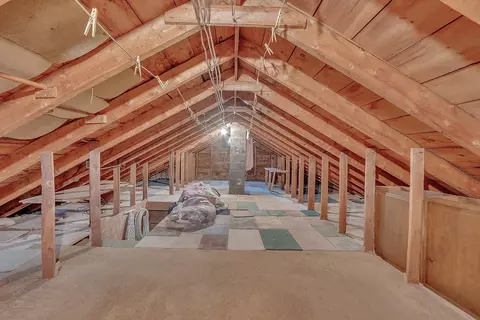 230 E River St, Orange, MA 01364 photo 20