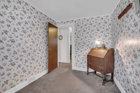 230 E River St, Orange, MA 01364 photo 29
