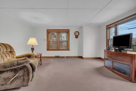 230 E River St, Orange, MA 01364 photo 12