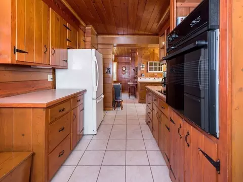 Kitchen - 85 Prudential Rd, Worcester, MA 01606 photo 2 of 5