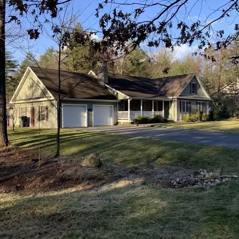 34 Grey Oak Ln, Whately, MA 01093