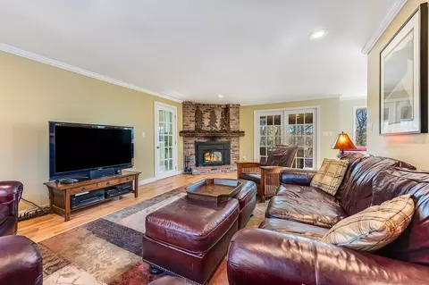 39 Rolling Ln, Dover, MA 02030 photo 9