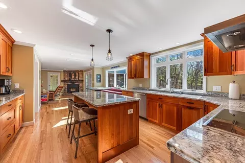 39 Rolling Ln, Dover, MA 02030 photo 5