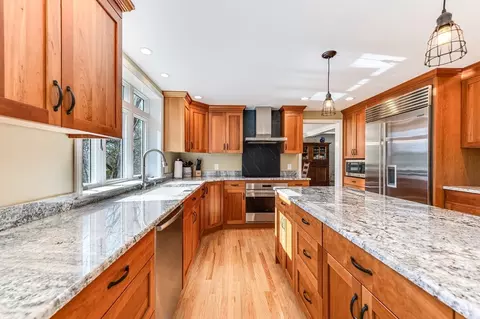 39 Rolling Ln, Dover, MA 02030 photo 7