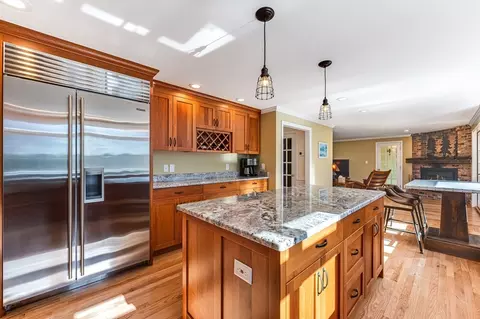 39 Rolling Ln, Dover, MA 02030 photo 6