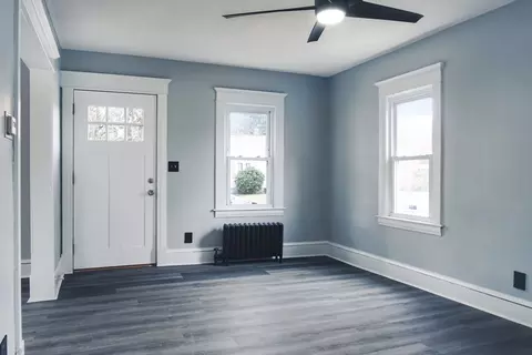 95 Upton St, Springfield, MA 01104 photo 3