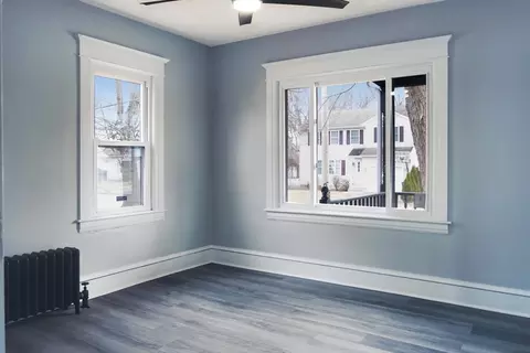 95 Upton St, Springfield, MA 01104 photo 8