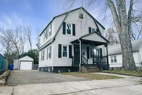 95 Upton St, Springfield, MA 01104