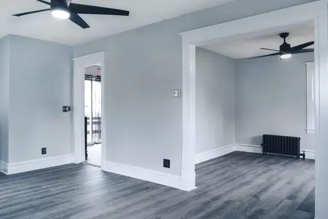 95 Upton St, Springfield, MA 01104 photo 9