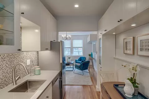 175 Kent St #4, Brookline, MA 02446 photo 8