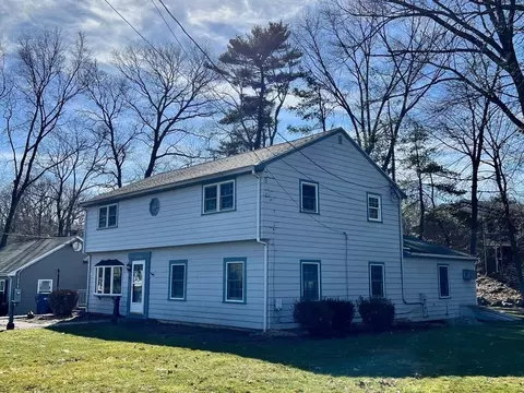 69 Highland St, Canton, MA 02021 photo 3