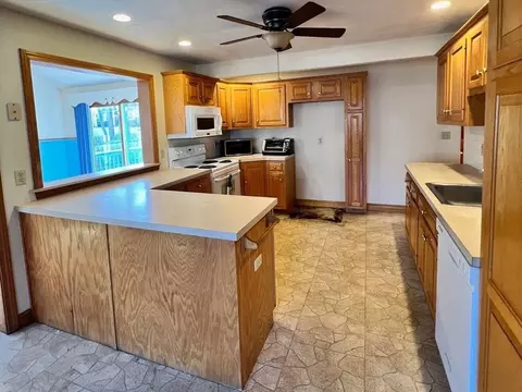 69 Highland St, Canton, MA 02021 photo 8