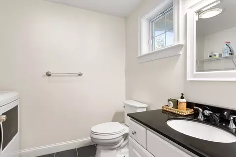 Bath - 3 Fieldstone Cir #3, Wareham, MA 02576 photo 1 of 3
