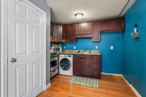 75 Cabot St #7, Beverly, MA 01915 photo 14