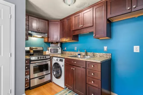 75 Cabot St #7, Beverly, MA 01915 photo 15