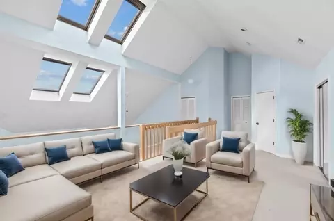 114 Burkhall St #I, Weymouth, MA 02190