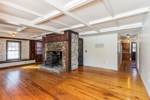 101 Putnam Hill Rd, Sutton, MA 01590 photo 11