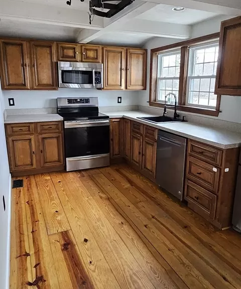 101 Putnam Hill Rd, Sutton, MA 01590 photo 8