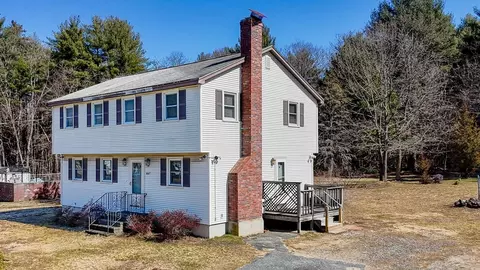667 South St, Tewksbury, MA 01876
